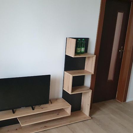 Hotel Felicia Kaluža エクステリア 写真