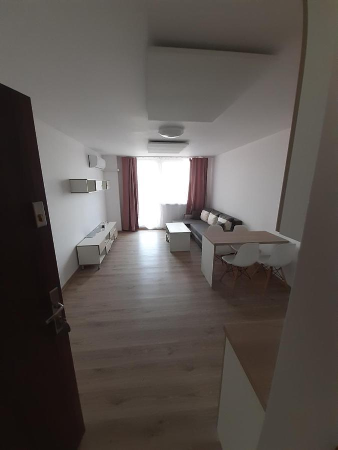 Hotel Felicia Kaluža エクステリア 写真