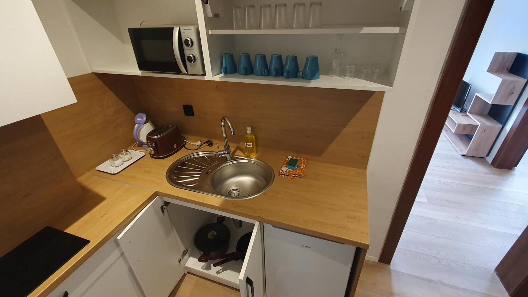 Hotel Felicia Kaluža エクステリア 写真